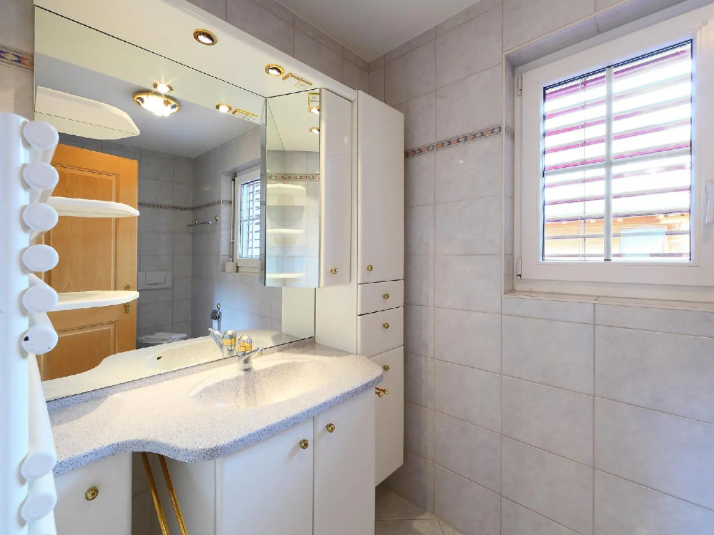 Linda - Four Bedroom