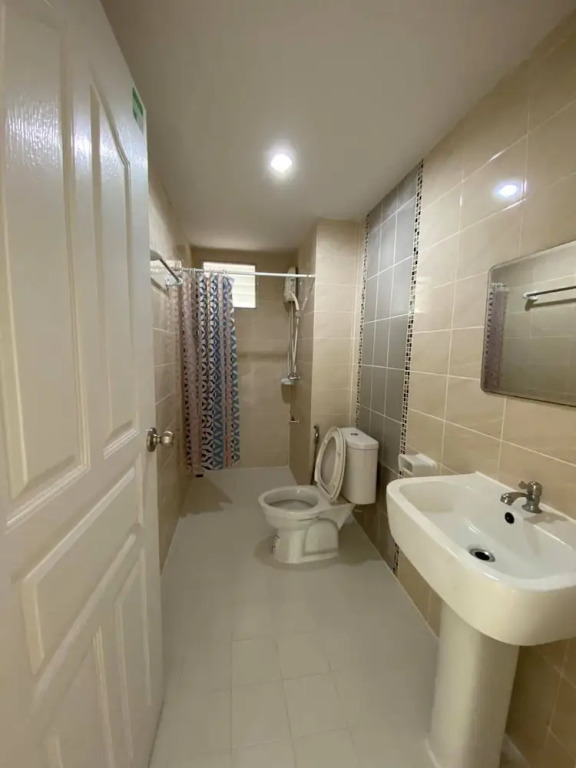 Warisa Apartment