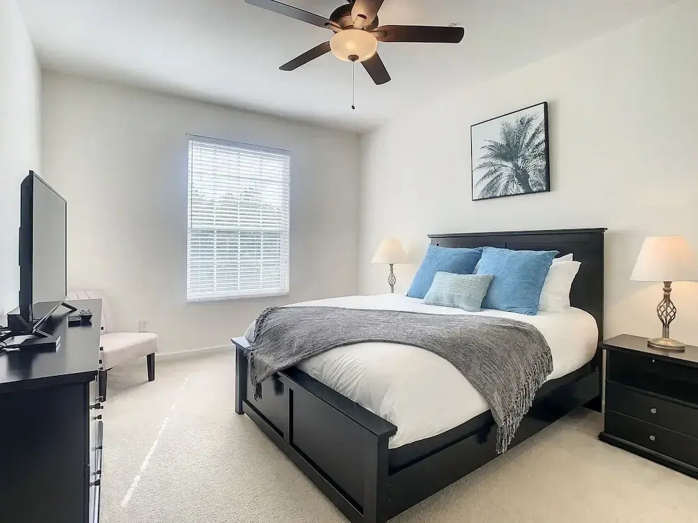 3 Bed Resort Condo Near Disney