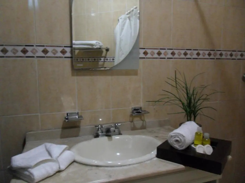 Hotel Suite Azomali