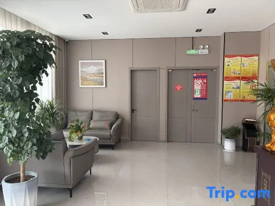 Fulong Business Hotel
