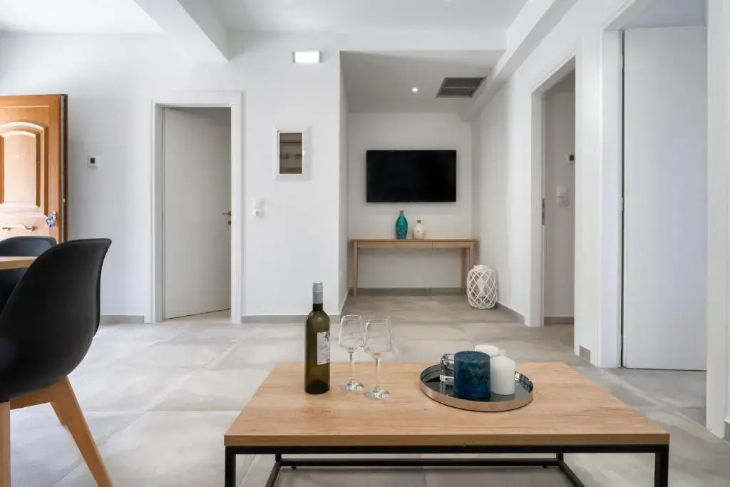 Karavos Apartments Almyros
