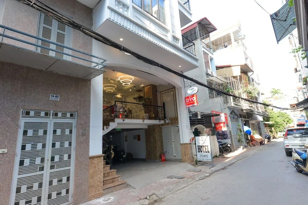 OYO 270 Xumi Hotel