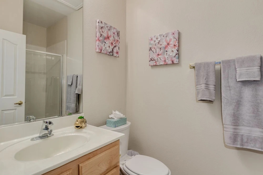 Miler Road 201a 2 Bedrooms 2 Bathrooms Townhouse