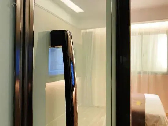 HomeinnsPlus Hotel（Shanghai Pudong International Airport East Station Branch)