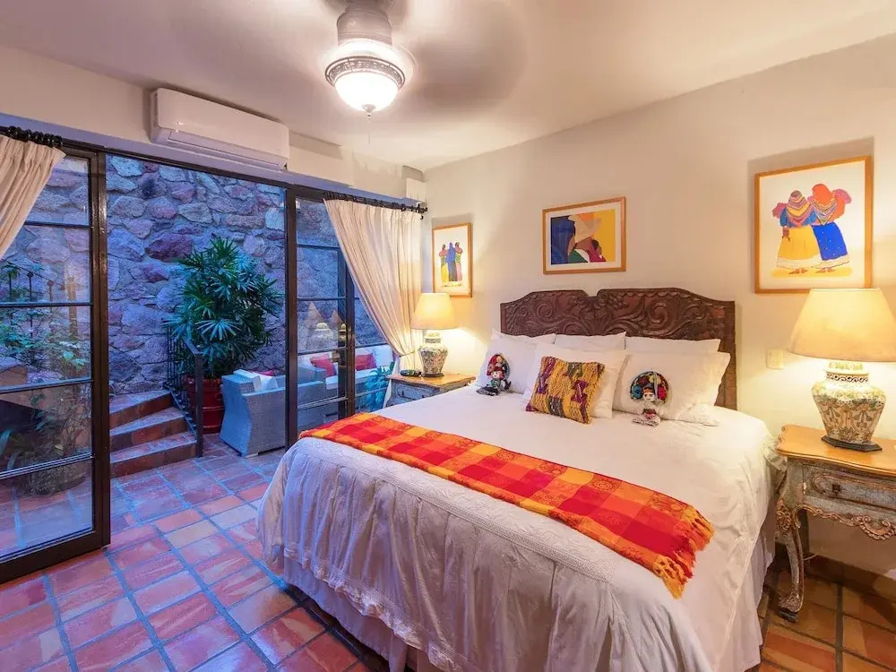 Villa Lola