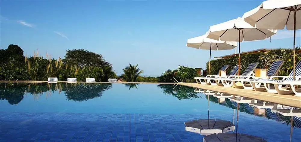 Beach Hotel Cambury