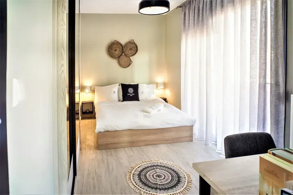 Salina Premium Residences Volos