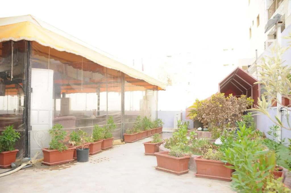 Al Muhanna Plaza Salmiya Old Souk