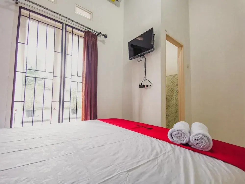 RedDoorz Syariah near Universitas Lampung 2