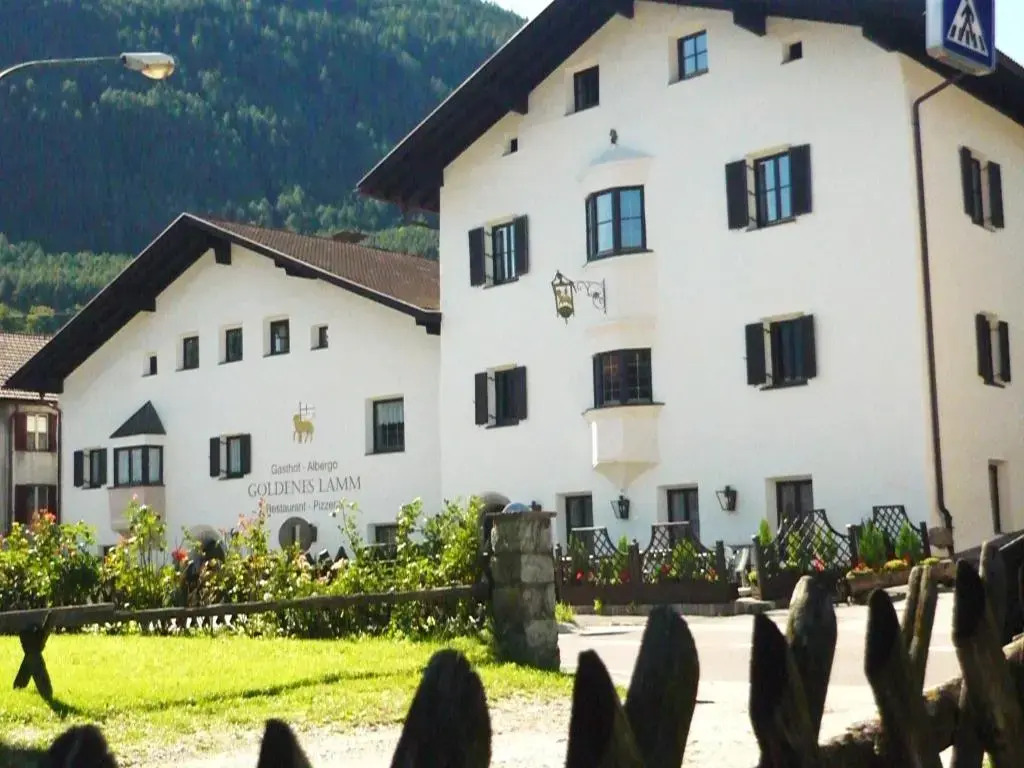 Gasthof Goldenes Lamm