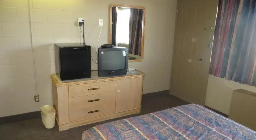 Westgate Inn & Suites