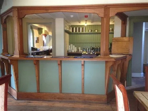 The Somerset Arms