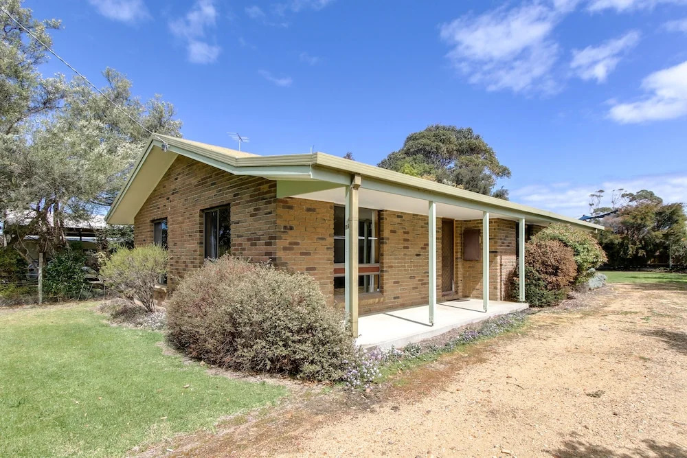 Deppelers - Lakes Entrance Retreat