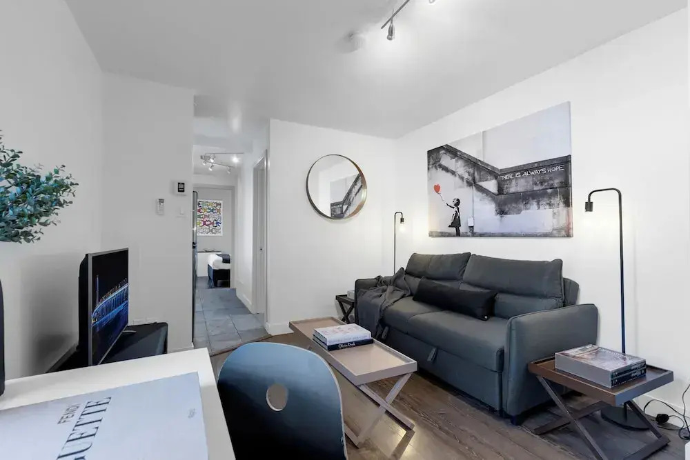 LiV MTL Soho Spacious Rooftop Suites for Groups Near Downtown Montreal
