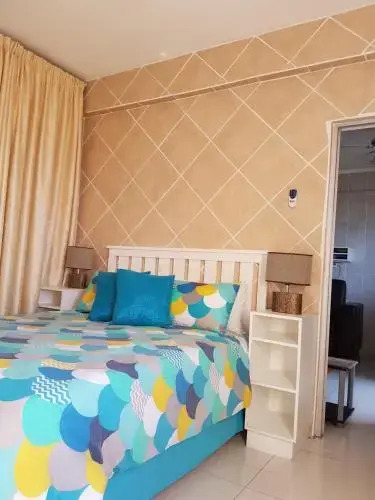 Beach frond apartment