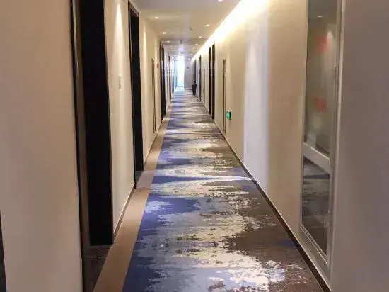 Light Stay Hotel (Jinan Jiyang Bus Terminal Branch)