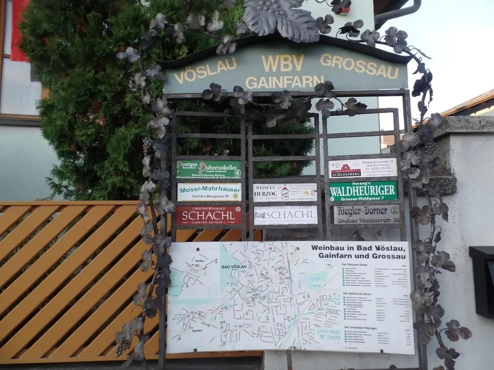 Office Base Bad Vöslau MOTEL