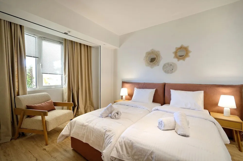 Triplex Villa Gardenia Glyfada sea view