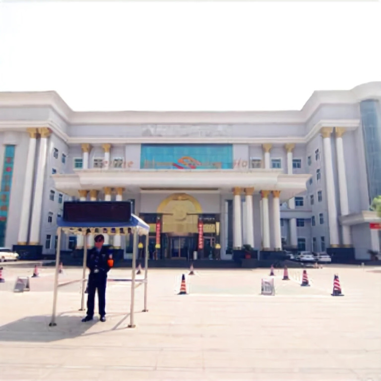 新乡塞纳河温泉酒店