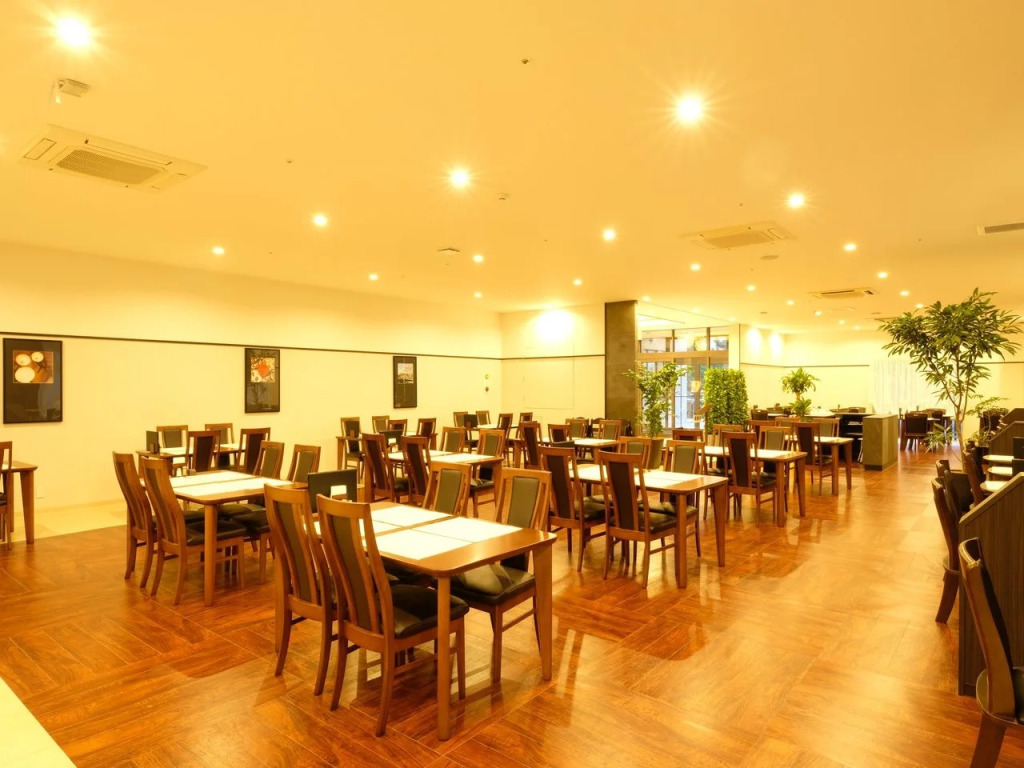 The Premium Hotel In Rinku
