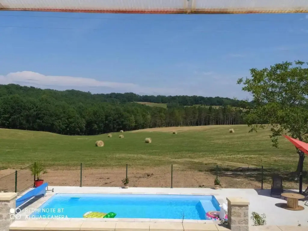Gite Saint-Rabier, 5 pièces, 10 personnes - FR-1-616-139