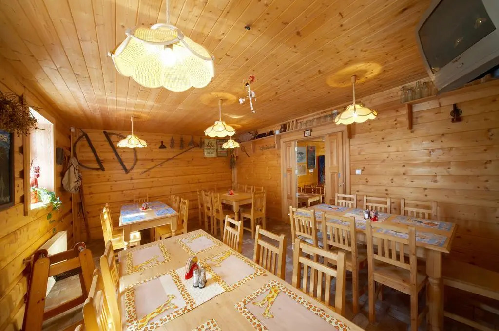 Hotel Večernice