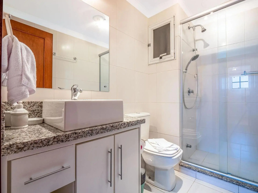 400 metros, Rua Coberta Centro - Villa Di Pietro 305