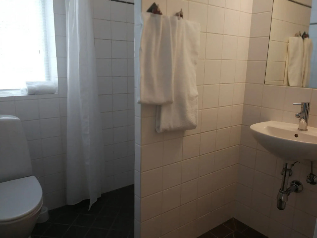 Sixtus Sinatur Hotel & Konference
