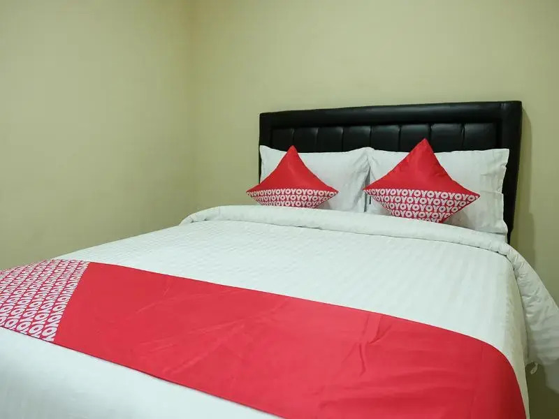 Hotel Mustika by OYO Rooms