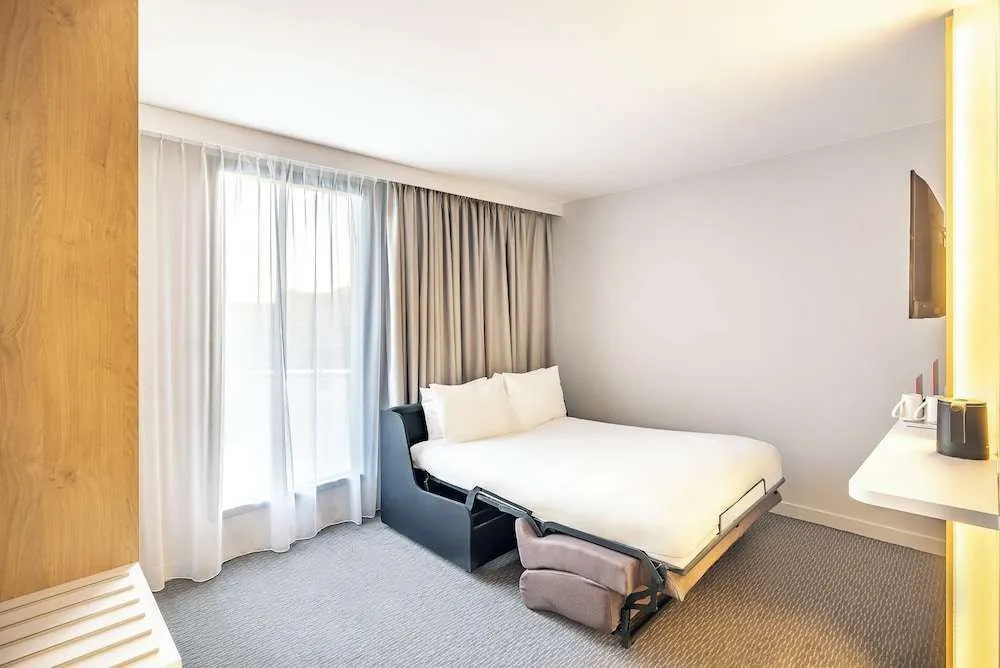 Holiday Inn Express Paris - Poissy by IHG