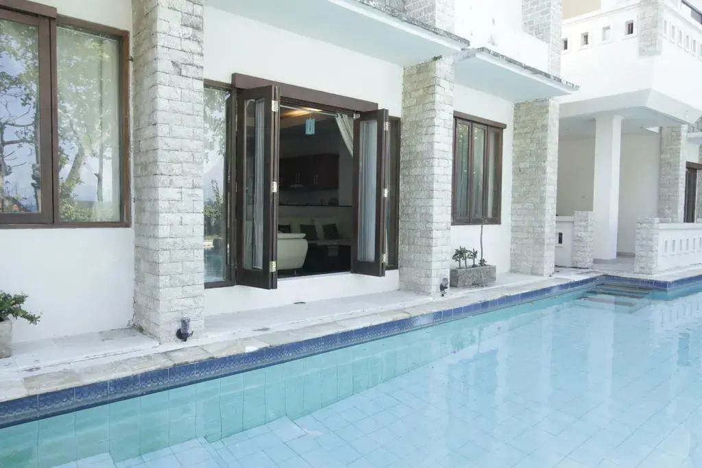 Alit Beach Resort and Villas