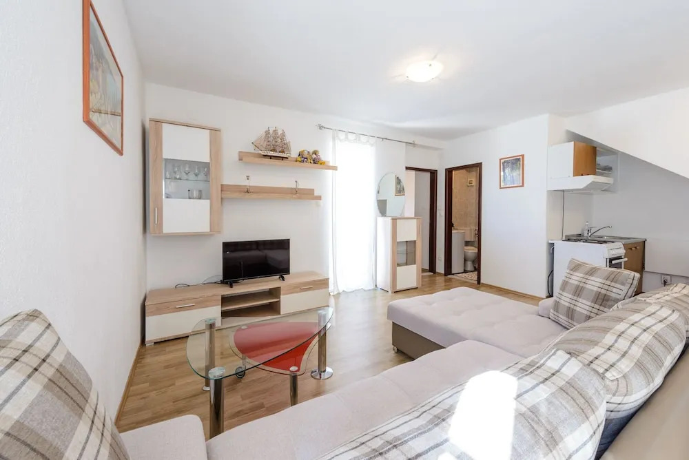 Apartments Aida