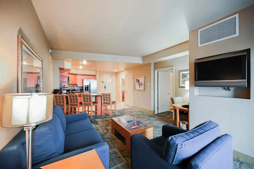 StripViewSuites at Platinum