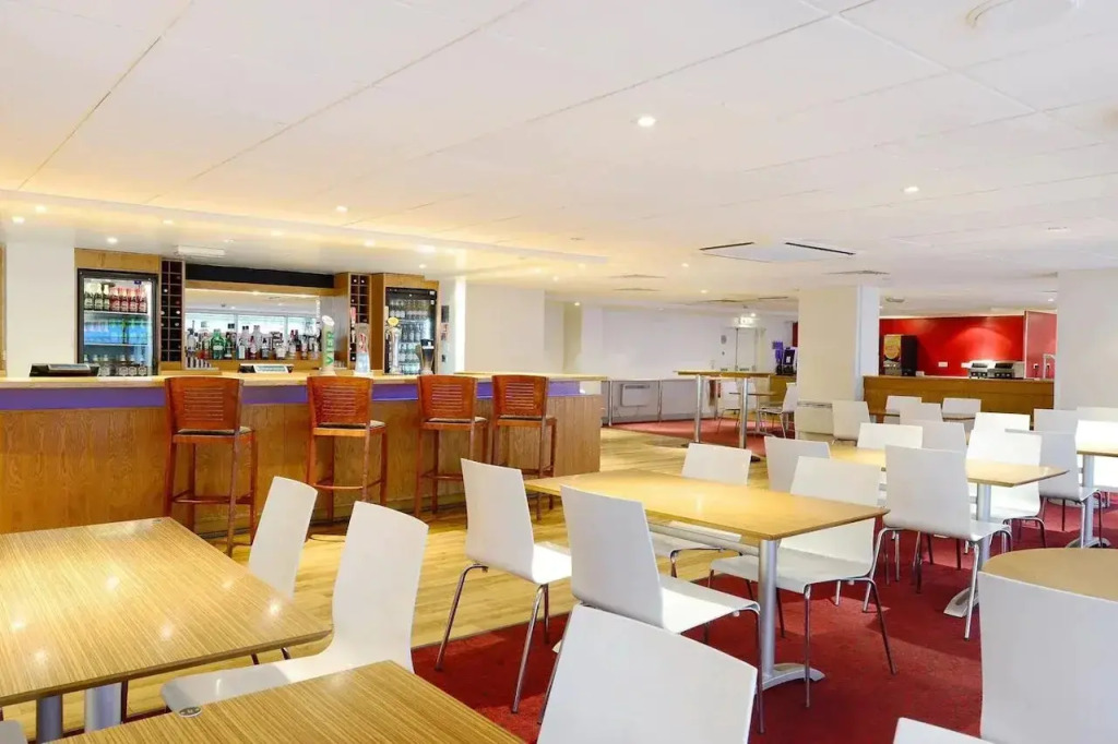 Travelodge London Kings Cross Royal Scot Hotel