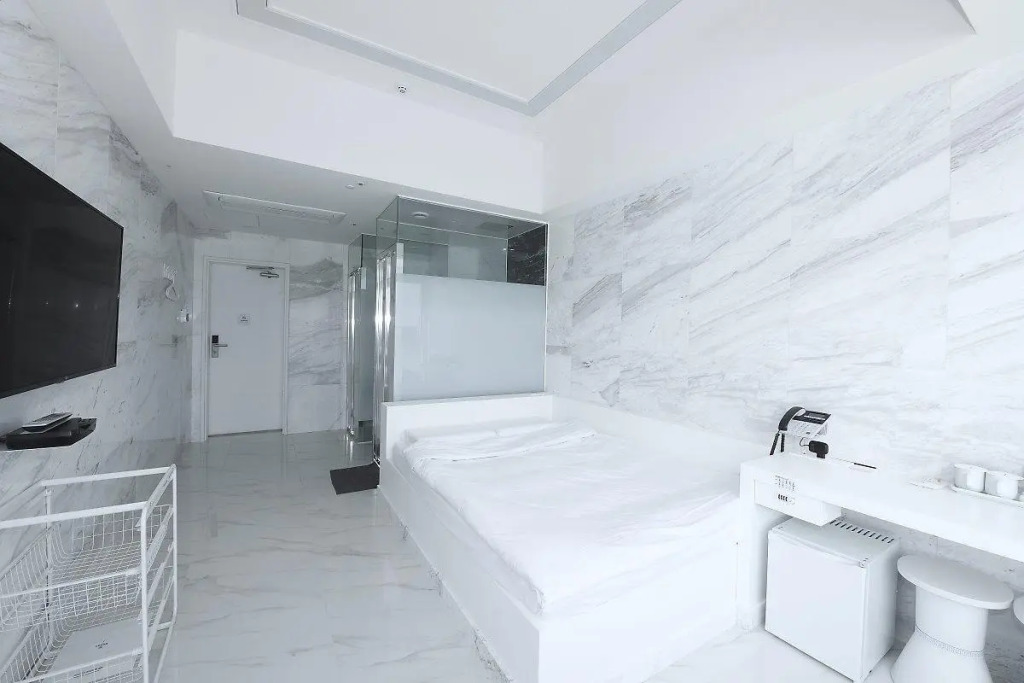 Gwanganli Hotel 1