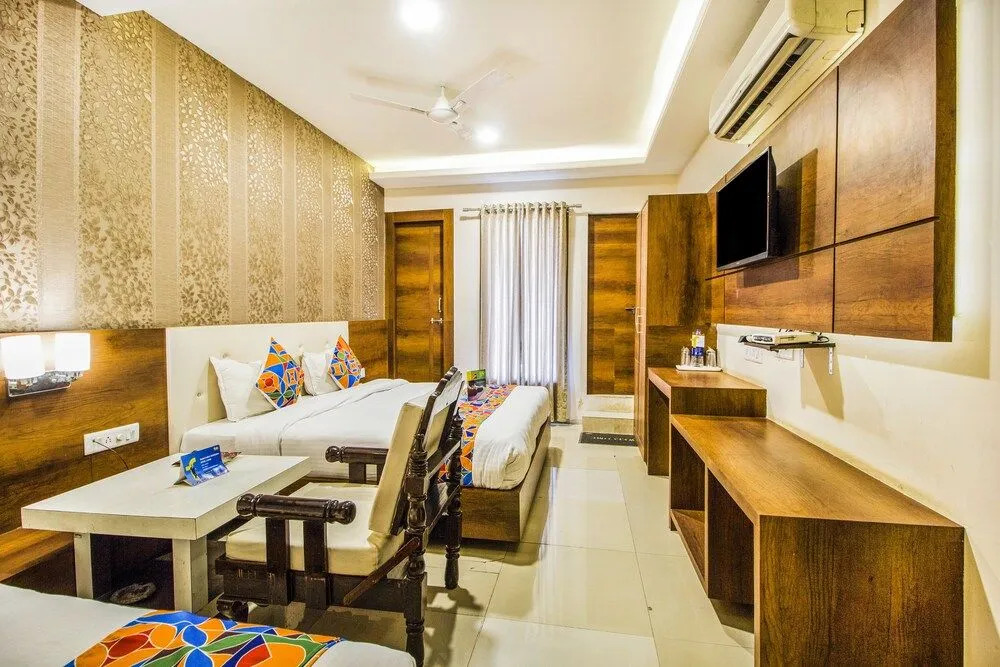 FabHotel Damanis Lake Pichola