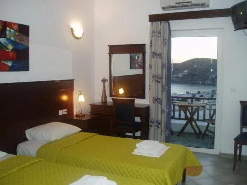 Ritas Place Hotel