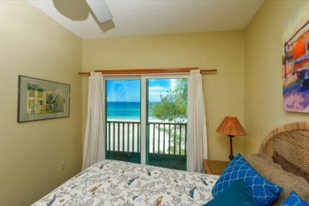 2903 Avenue F 3 Bedroom Home by RedAwning
