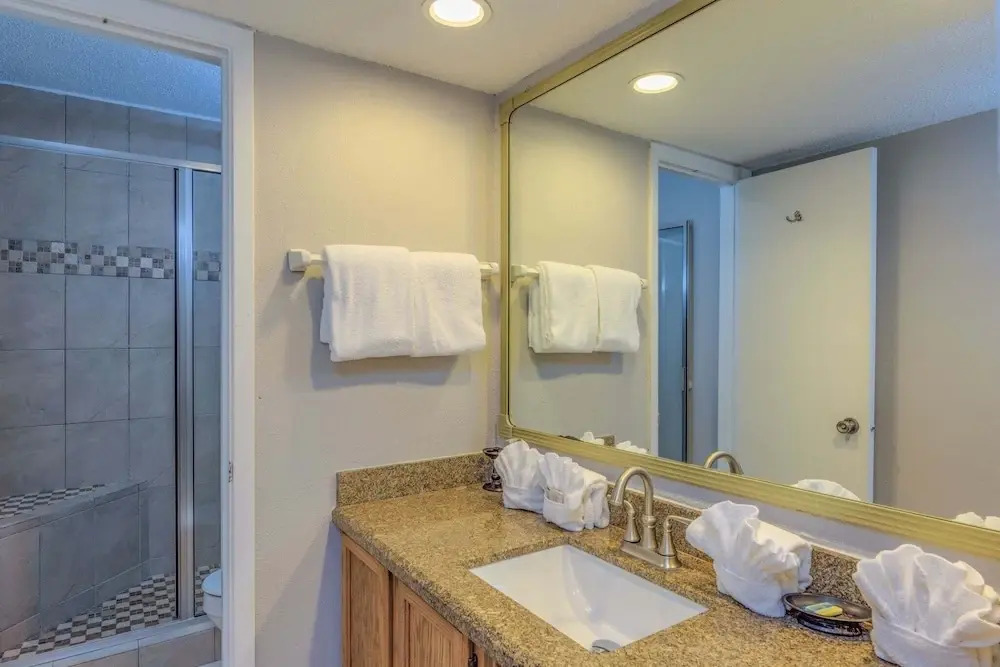Beachfront 3br Condo With Pools And Beach Access 3 Bedroom Condo