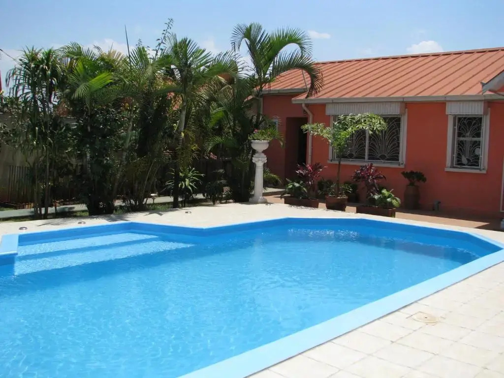 Avamada Lodge