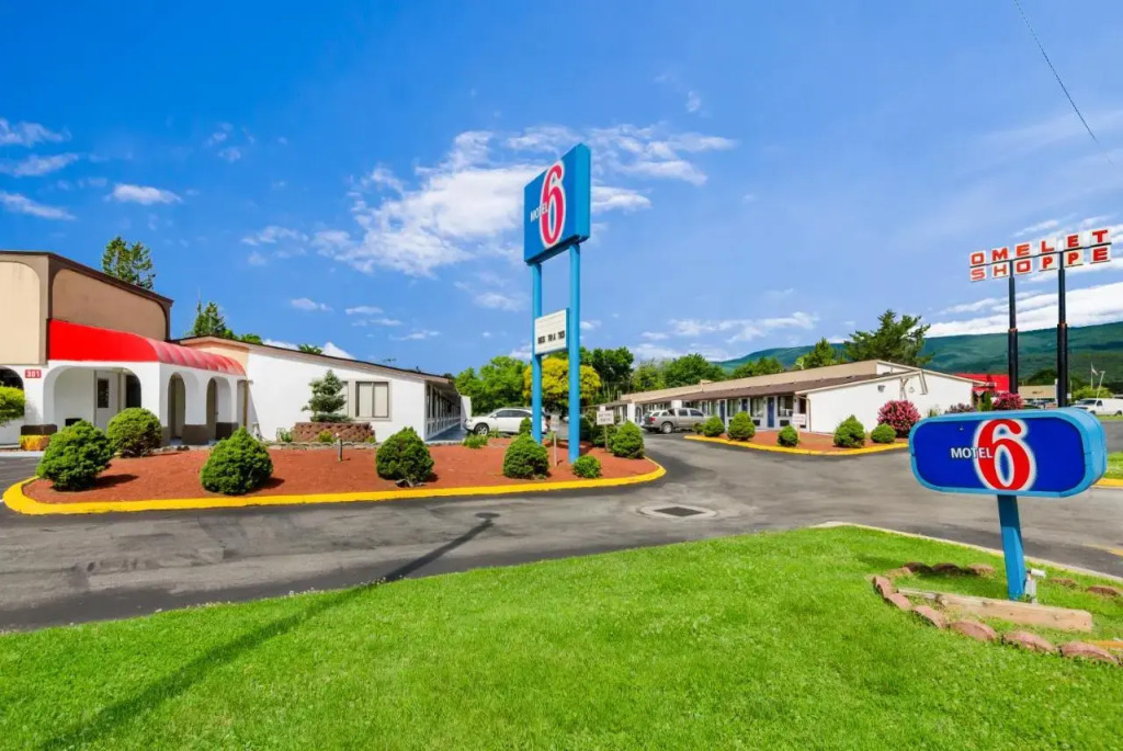 Econo Lodge Salem