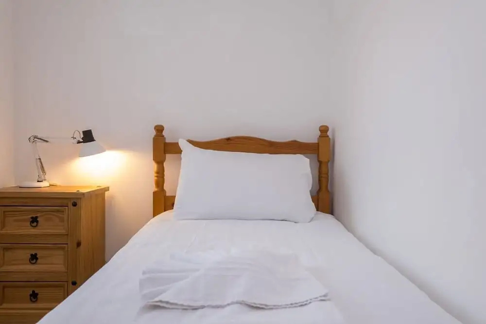 Host Stay Over Arches