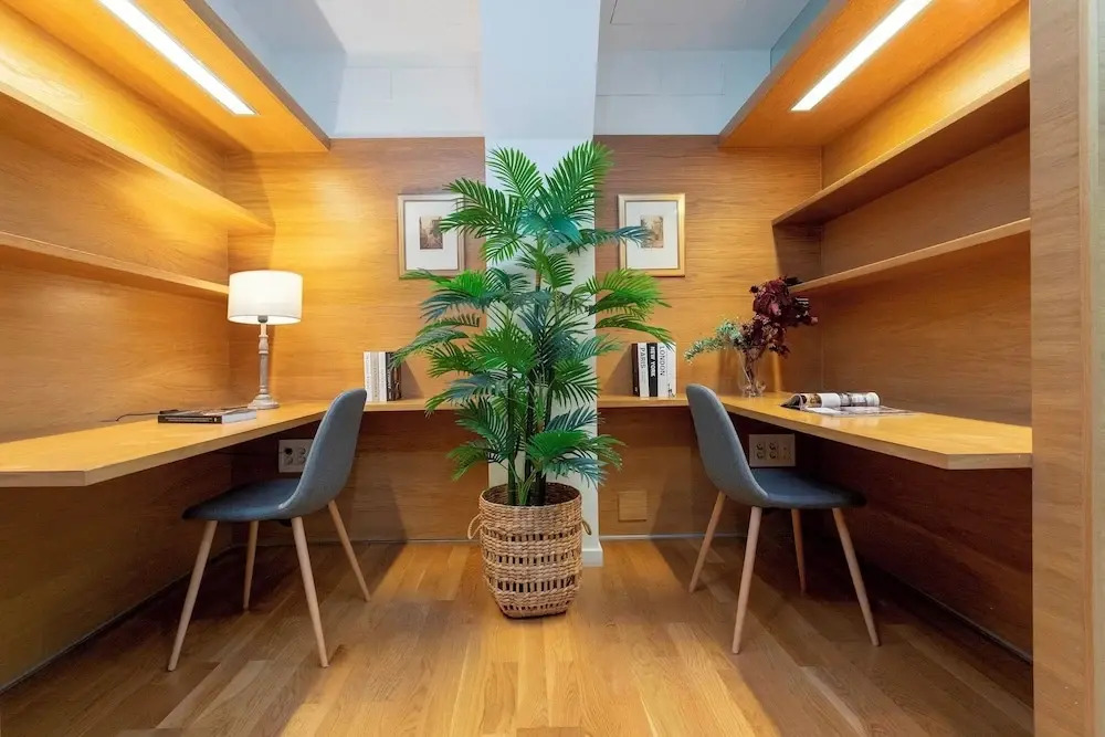 Exclusive Apartment 5BD in Seville. Carlos V