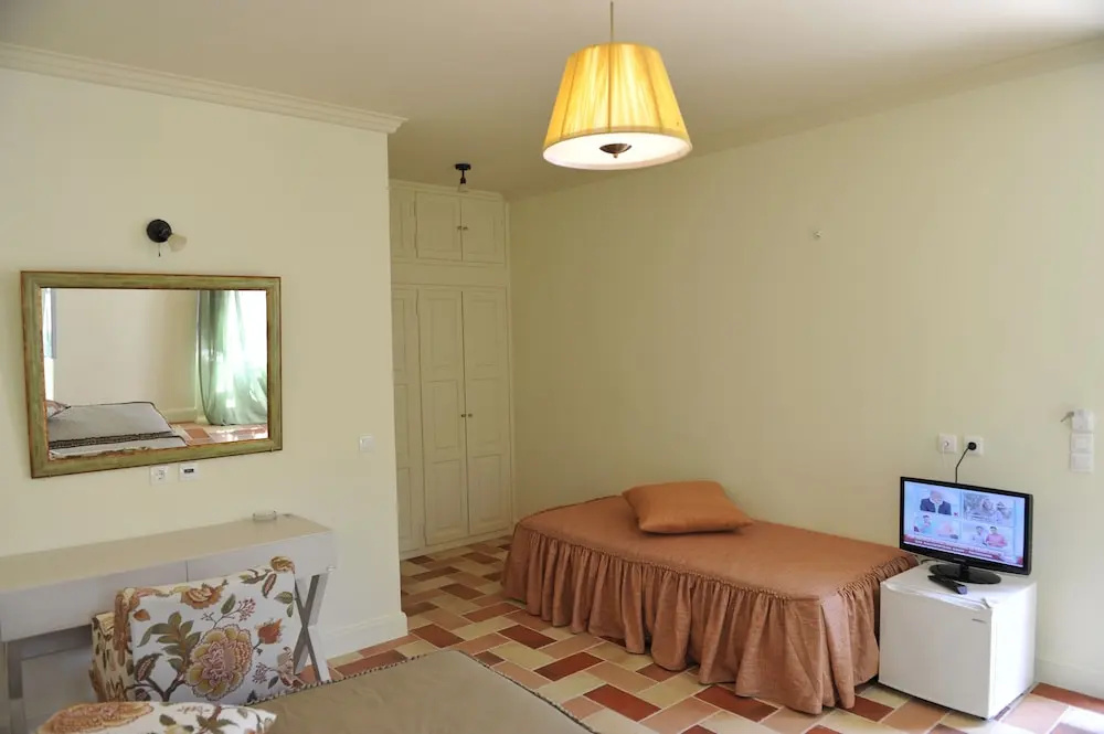 Gaia Traditional Rooms