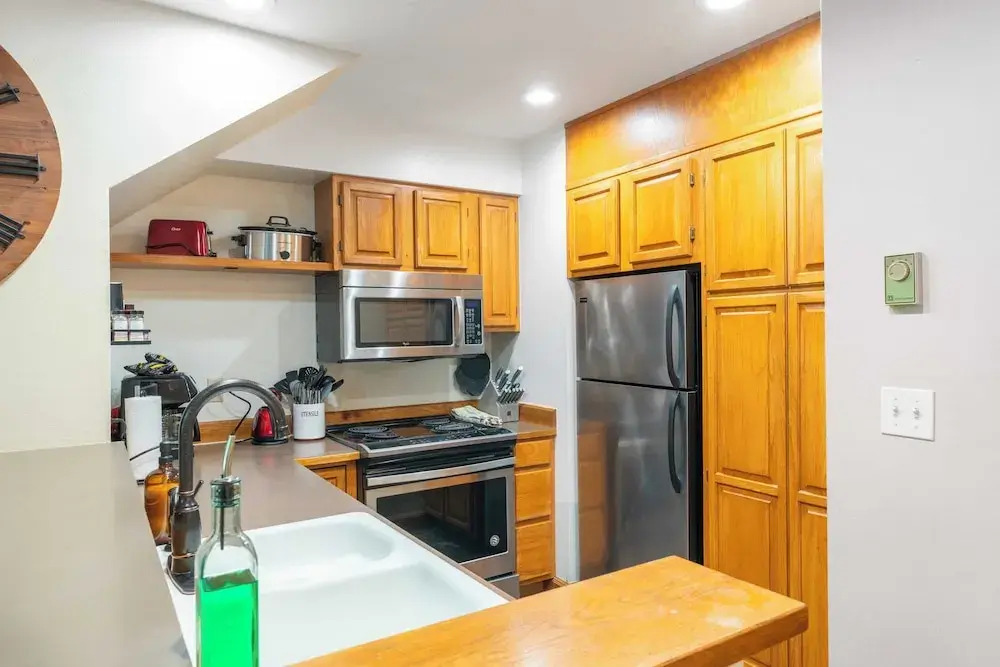 Cimarron Lodge 14 by Avantstay Ski-in/ski-out Property in Complex w/ Two Hot Tubs! Permit#3601