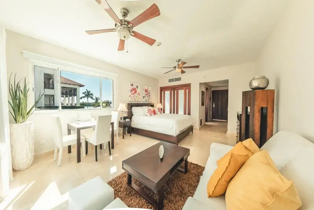 Stay in This Lovely Beachfront Studio at Punta Palmera BA3