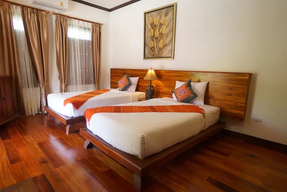 Lux Hotel