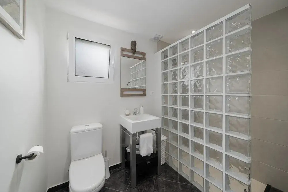 Ground Floor House in Garajau, Terrace Vila