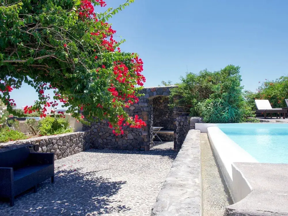 Extravagant Villa in Megalochori